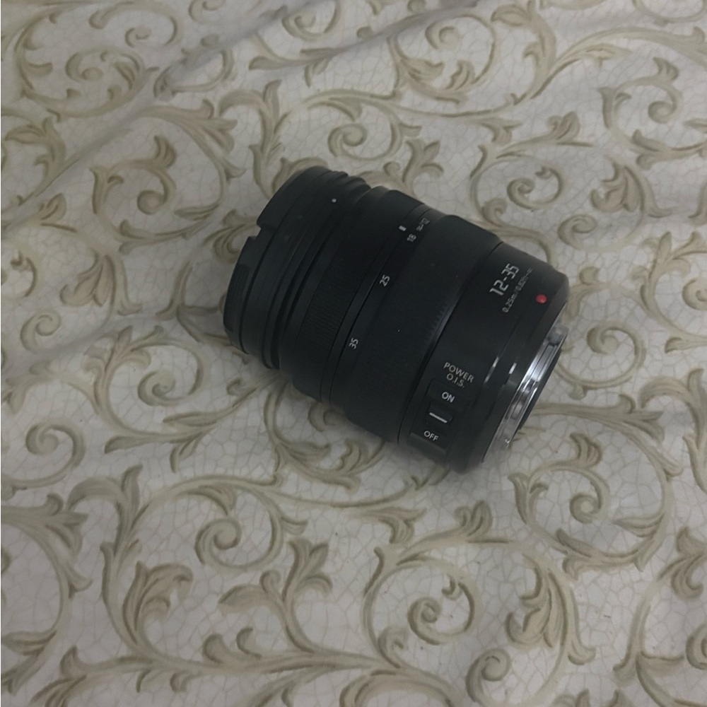 LUMIX G7- Panasonic LUMIX G X Varió 12-35mm f/2.8 (II)